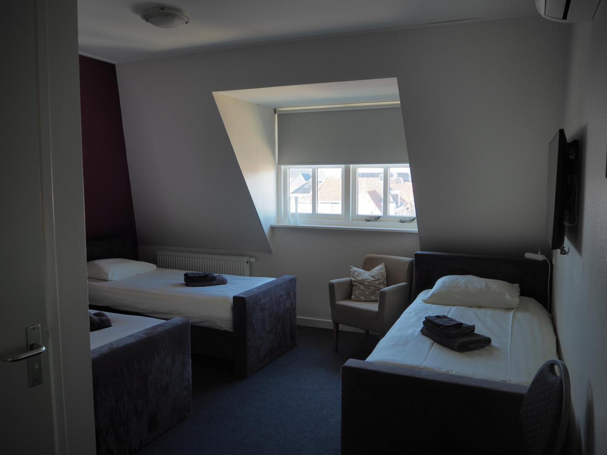 Sexbierum Hotel De Harmonie מראה חיצוני תמונה