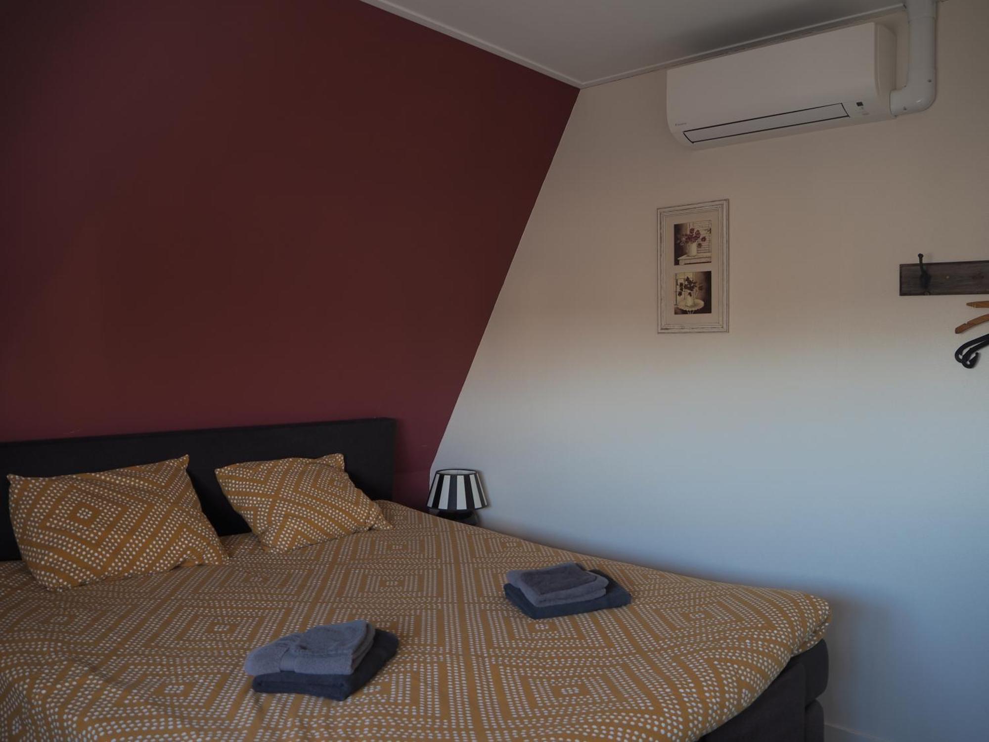 Sexbierum Hotel De Harmonie מראה חיצוני תמונה
