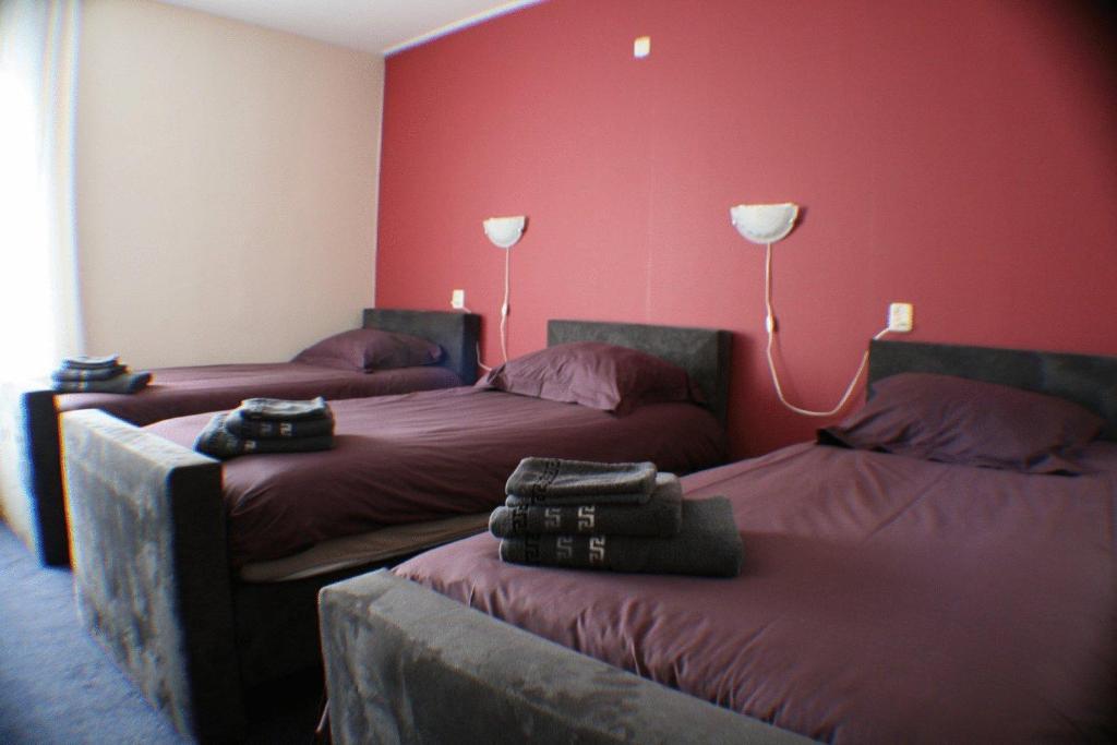 Sexbierum Hotel De Harmonie מראה חיצוני תמונה